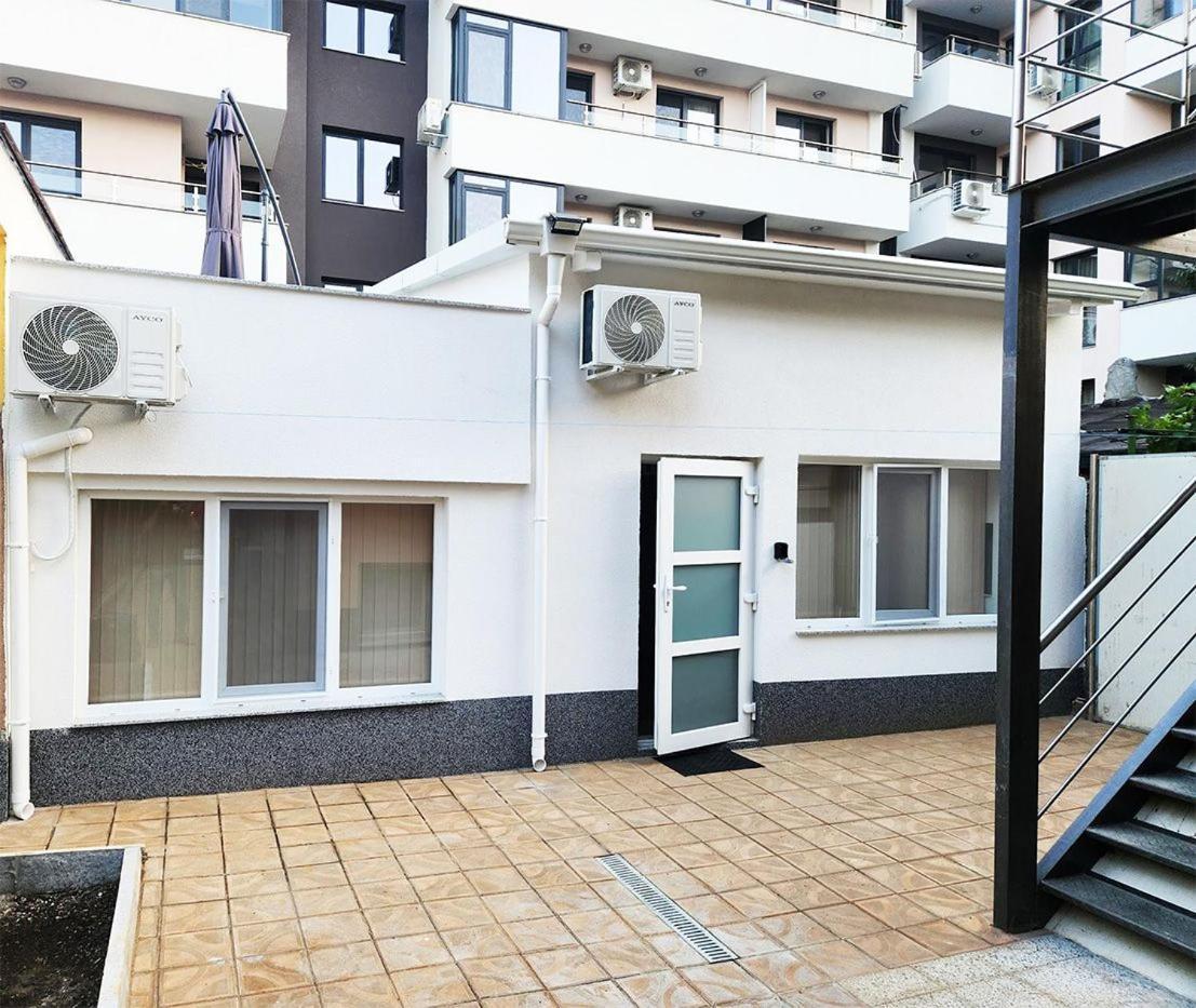 Cosy Apartment With A Sunny Balcony In Varna Exterior foto